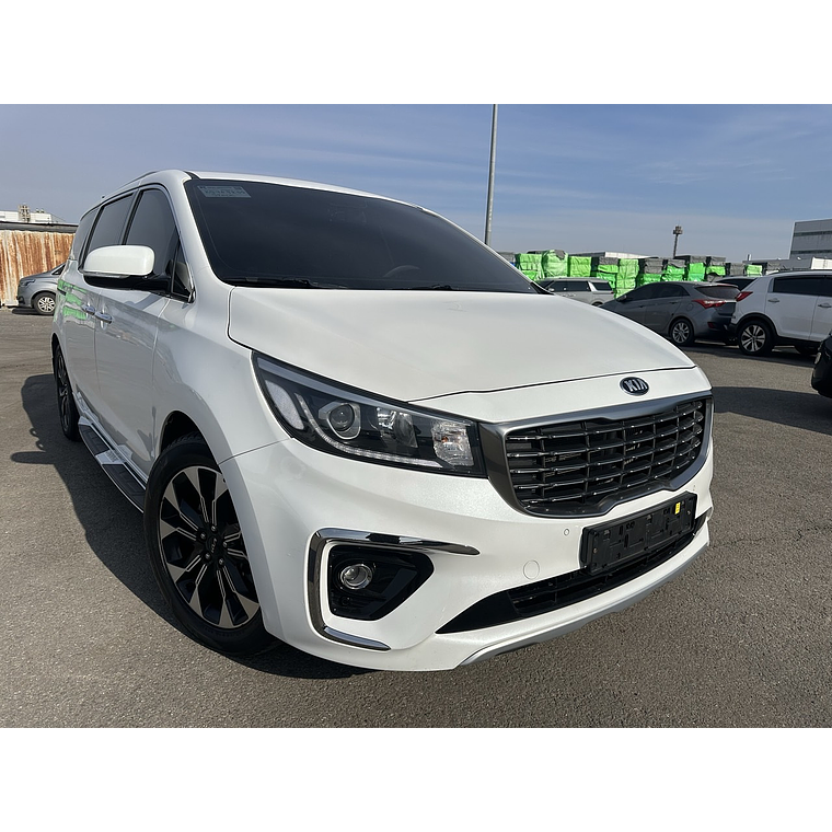 KIA CARNIVAL 2019 / 9PASAJEROS / DIESEL / CAMARA R / FULL 2