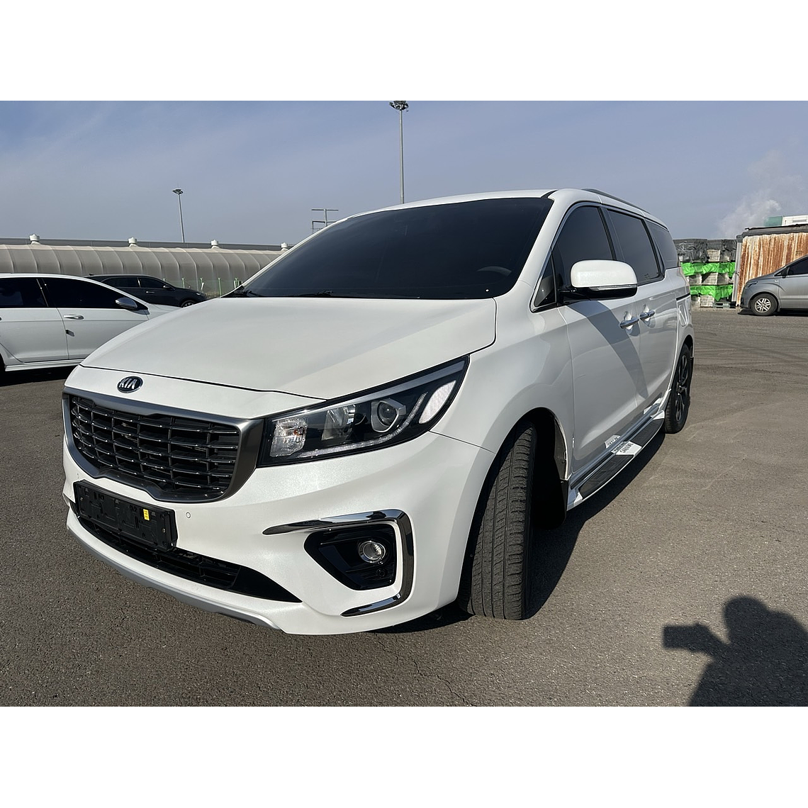 KIA CARNIVAL 2019 / 9PASAJEROS / DIESEL / CAMARA R / FULL 1