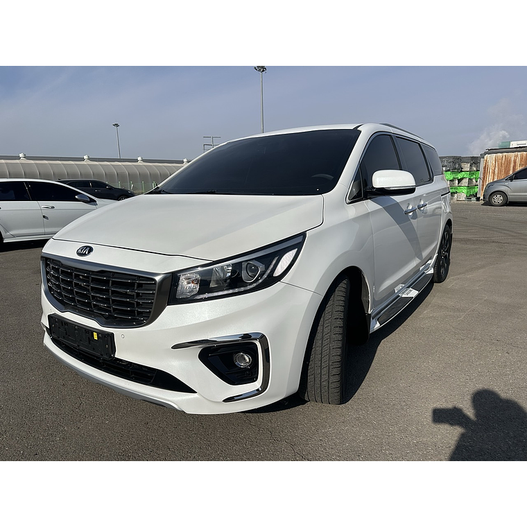 KIA CARNIVAL 2019 / 9PASAJEROS / DIESEL / CAMARA R / FULL 1