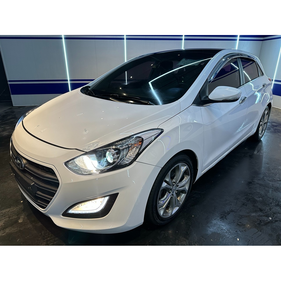 HYUNDAI i30 / TECHO PANORAMICO / SMARKEY / DIESEL  1