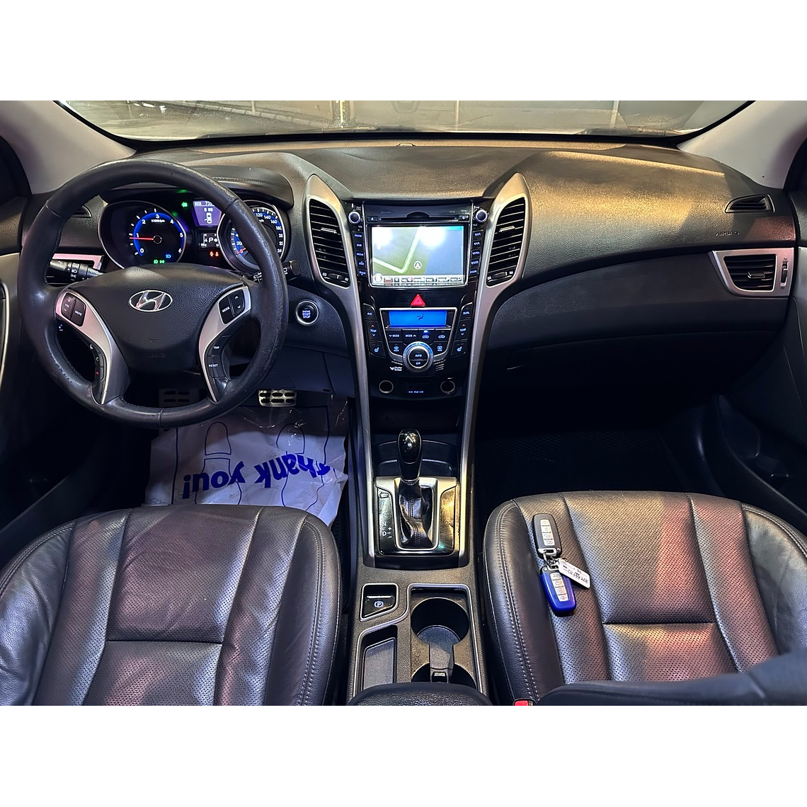 HYUNDAI i30 / TECHO PANORAMICO / SMARKEY / DIESEL  13