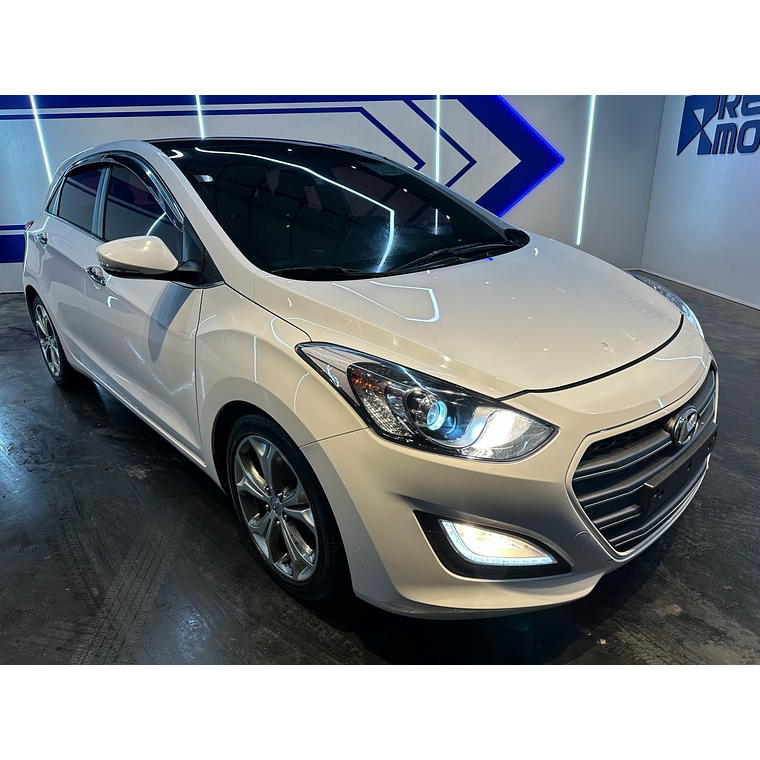 HYUNDAI i30 / TECHO PANORAMICO / SMARKEY / DIESEL  14