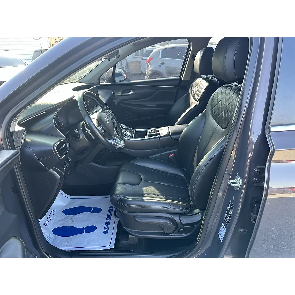 HYUNDAI SANTAFE 2021 / CAMARA R / AUTOMATICO / DIESEL / 7PASAJEROS 9