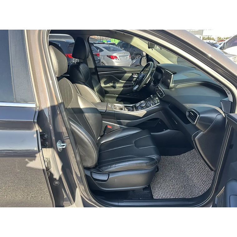 HYUNDAI SANTAFE 2021 / CAMARA R / AUTOMATICO / DIESEL / 7PASAJEROS 12