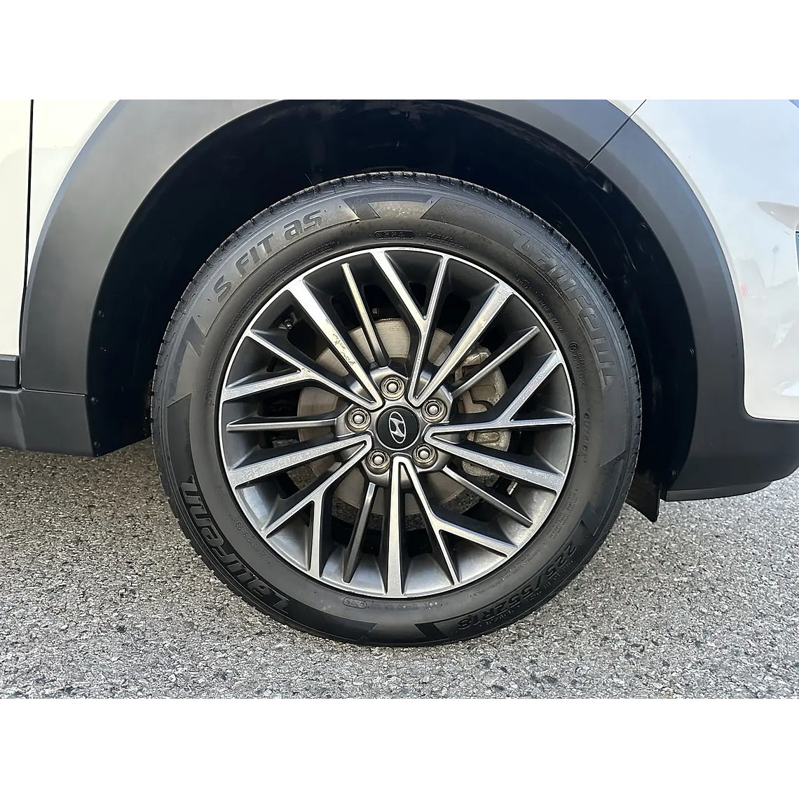 HYUNDAI TUCSON 2019 / AUTOMÁTICA / DIESEL 1.6 / 2WD 18