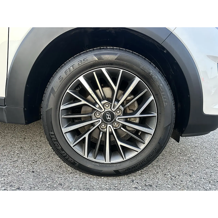 HYUNDAI TUCSON 2019 / AUTOMÁTICA / DIESEL 1.6 / 2WD 18