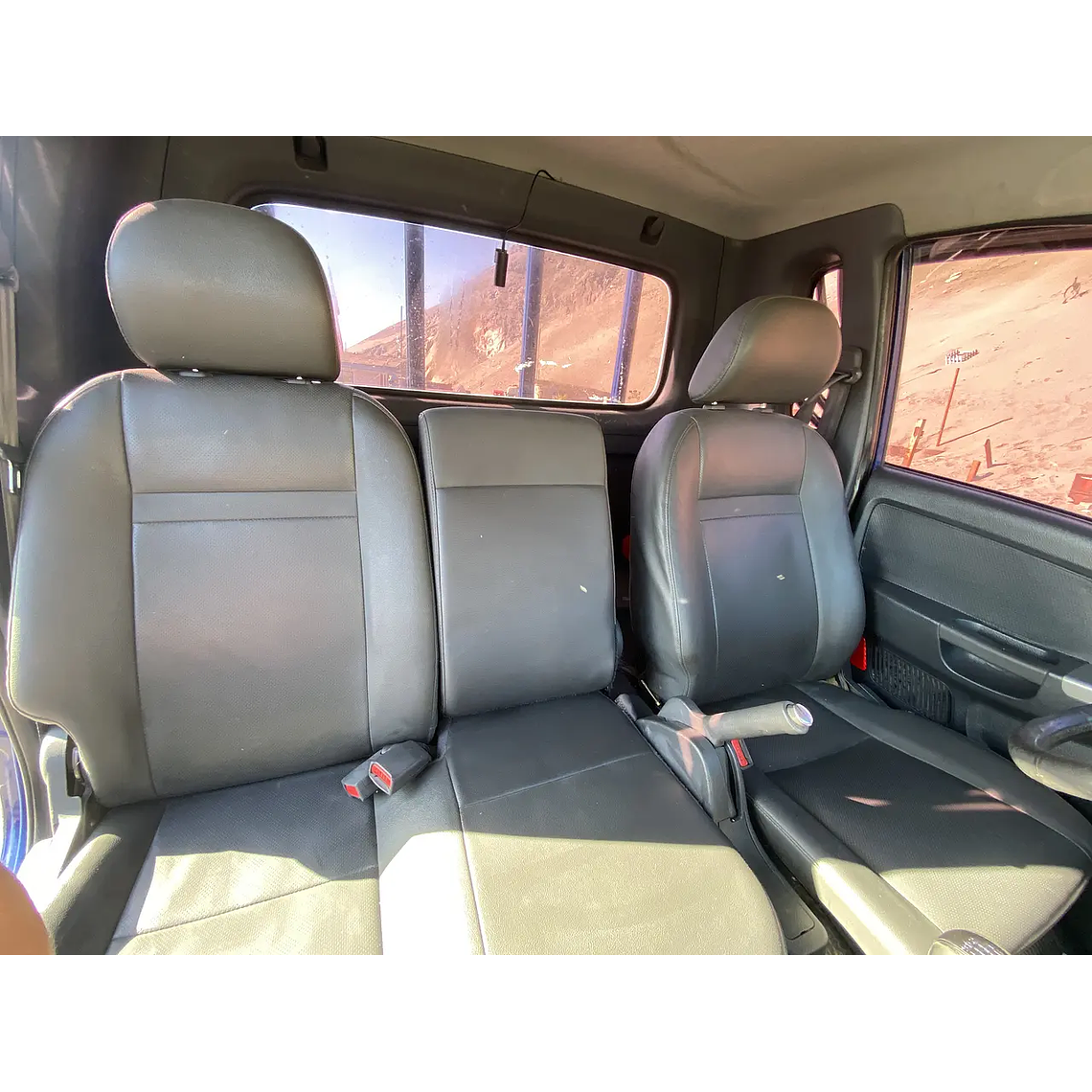 KIA BONGO 2019 / 1.2TON / KINGCAB / MECANICA CAJA 6TA / DIESEL 9