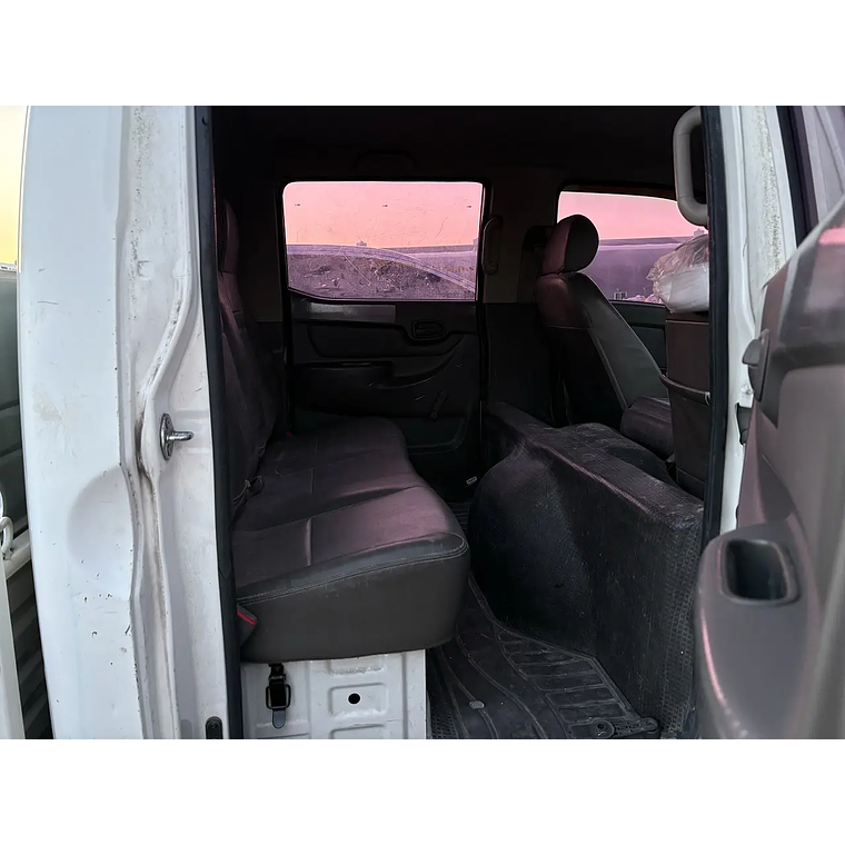 HYUNDAI PORTER 2014 / DOBLE CABINA / MECANICA / DIESEL 2.5 7