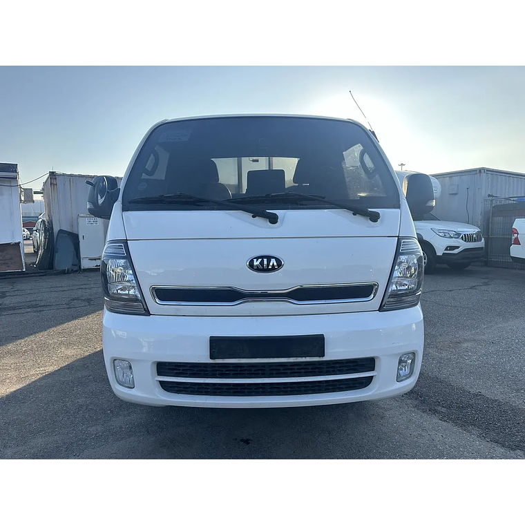 KIA BONGO3 2020 1.2T / CAMARA R / MECANICO / DIESEL 2.5 3