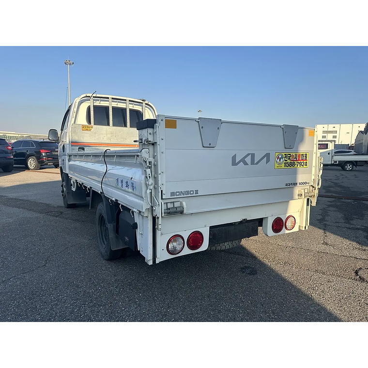 KIA BONGO3 2020 1.2T / CAMARA R / MECANICO / DIESEL 2.5 6