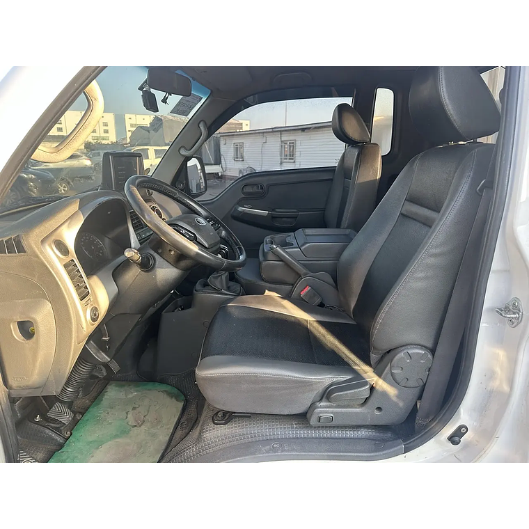 KIA BONGO3 2020 1.2T / CAMARA R / MECANICO / DIESEL 2.5 8