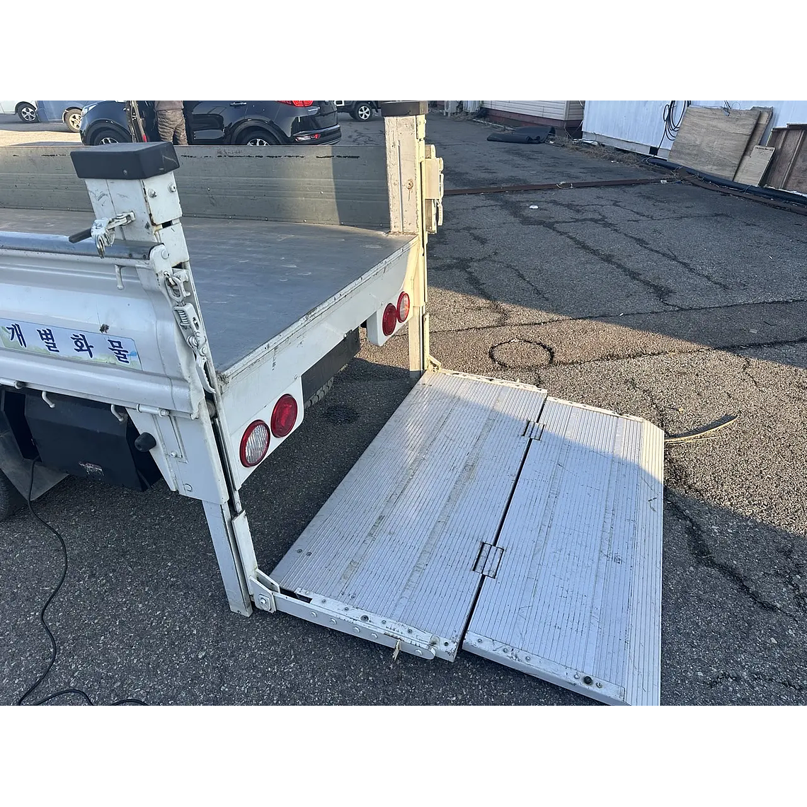 KIA BONGO3 2020 1.2T / CAMARA R / MECANICO / DIESEL 2.5 11