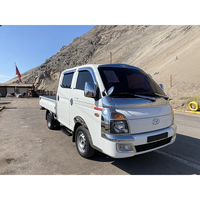 HYUNDAI PORTER 2018 / DOBLE CAB / MECÁNICA / DIESEL 2