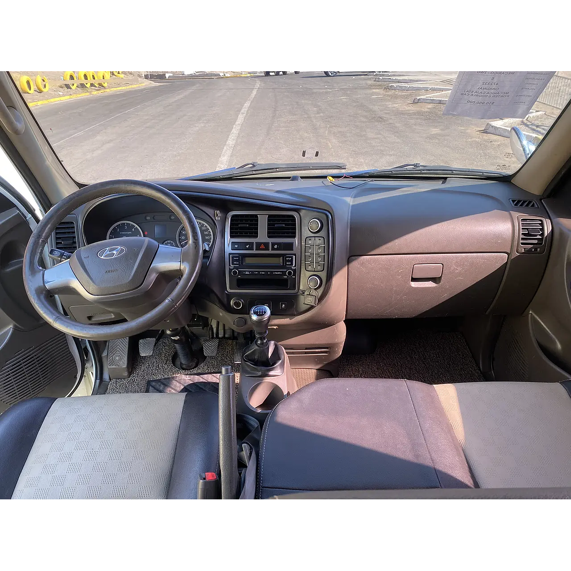 HYUNDAI PORTER 2018 / DOBLE CAB / MECÁNICA / DIESEL 13