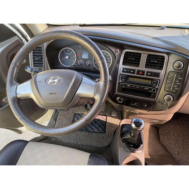 HYUNDAI PORTER 2018 / DOBLE CAB / MECÁNICA / DIESEL 14