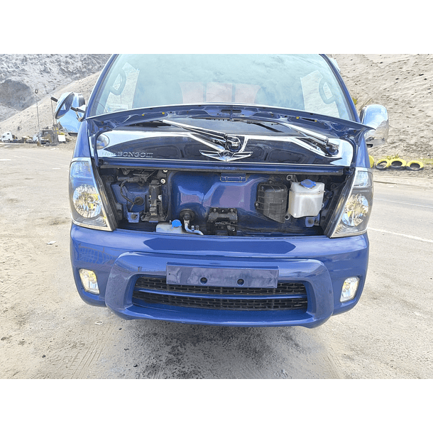 KIA BONGO SUPER CAB 2016 / 1TON / 4WD MECANICA CAJA 6TA / DIESEL 16