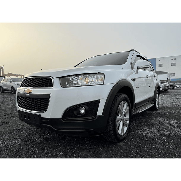 CHEVROLET CAPTIVA 2015 / SUNROOF / 7PASAJEROS / PANTALLA / DIESEL 1