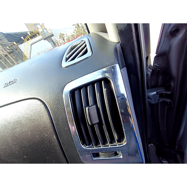 GRAND STAREX 2015 4WD / 12 PASAJEROS / AUTOMATICA / DIESEL 36