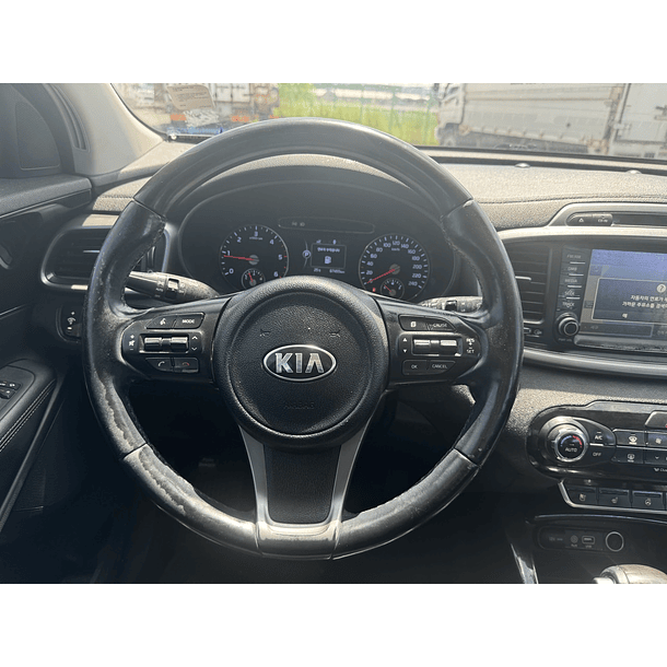 KIA ALL NEW SORENTO 2015 / 4WD / 7PASAJEROS / DIESEL 18