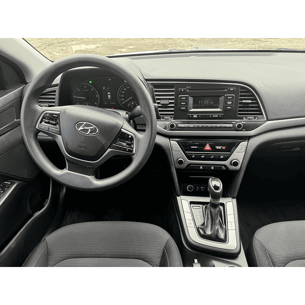 HYUNDAI AVANTE AD 2018 DIESEL 1,6VGT 14