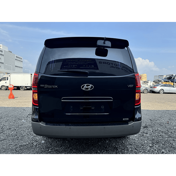 GRAND STAREX 2019  DOUBLE SUNROOF / URBAN / TOPLINE / 4WD / 9PASAJEROS /DIESEL 4