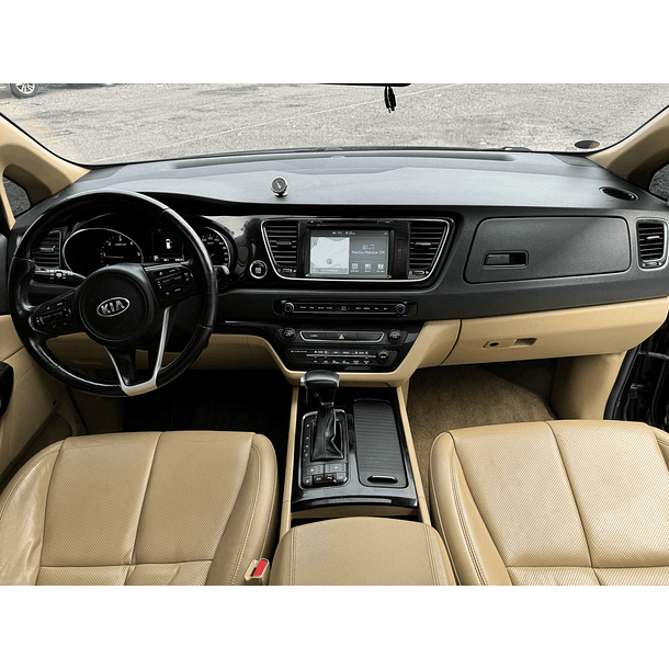 KIA ALL NEW CARNIVAL 2017 / LIMUSINE / DOUBLE SUNROOF / PANTALLA / CAMARA 360 / DIESEL 13