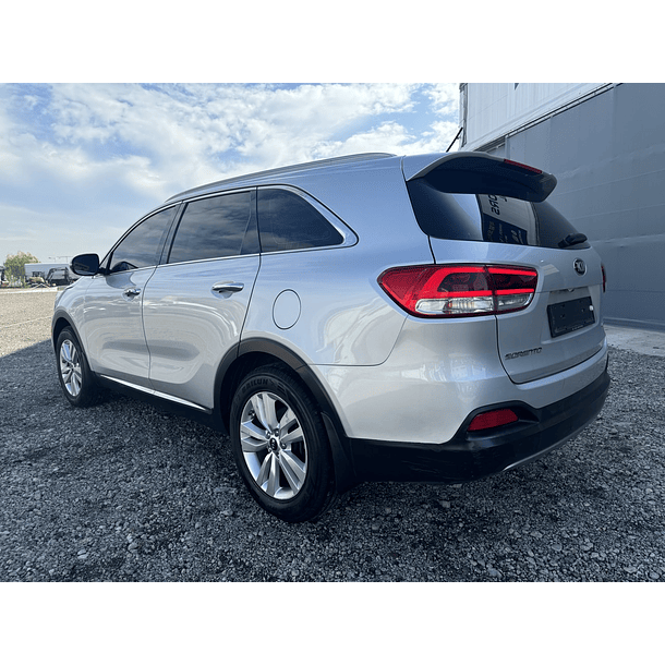 KIA ALL NEW SORENTO 2015 / PANTALLA / 5PASAJEROS / DIESEL 3