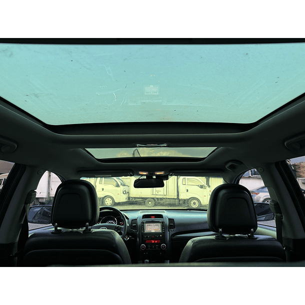 KIA SORENTO 2011 PANORAMA SUNROOF / DIESEL / PANTALLA 31