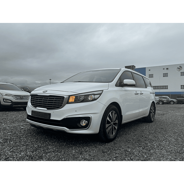 KIA ALL NEW GRAND CARNIVAL 2018 / 9PASAJEROS / DIESEL / SMARTKEY 2