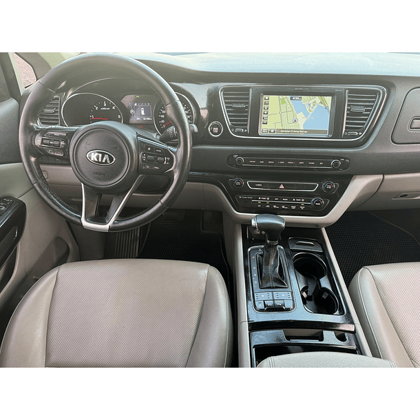 KIA ALL NEW GRAND CARNIVAL 2017/ 9PASAJEROS / DIESEL / PUERTA ELECTRICA 12