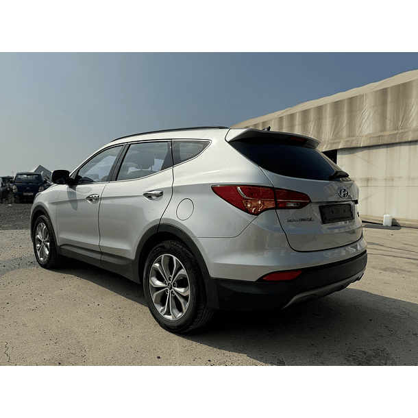 SANTAFE DM 2014 / 7PASAJEROS / 4WD / PANTALLA / DIESEL 4