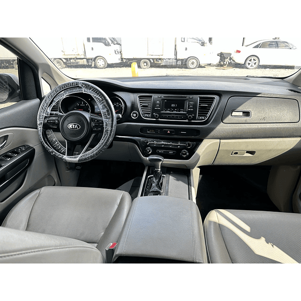 KIA ALL NEW CARNIVAL 2018 / 9PASAJEROS / DIESEL / SMART KEY 19