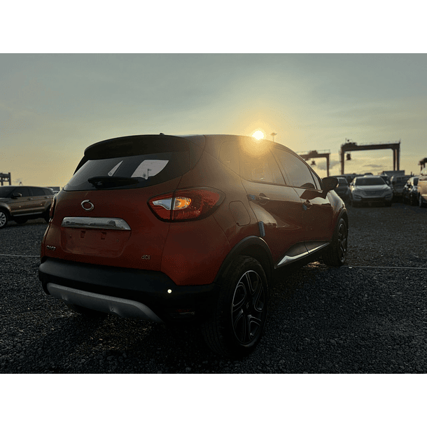 SAMSUNG QM3 (RENAULT CAPTUR) 2016 DIESEL 1.5  5