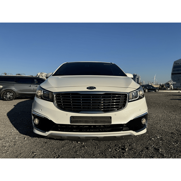 KIA ALL NEW CARNIVAL 2016 / 9PASAJEROS / PANTALLA / DIESEL 8