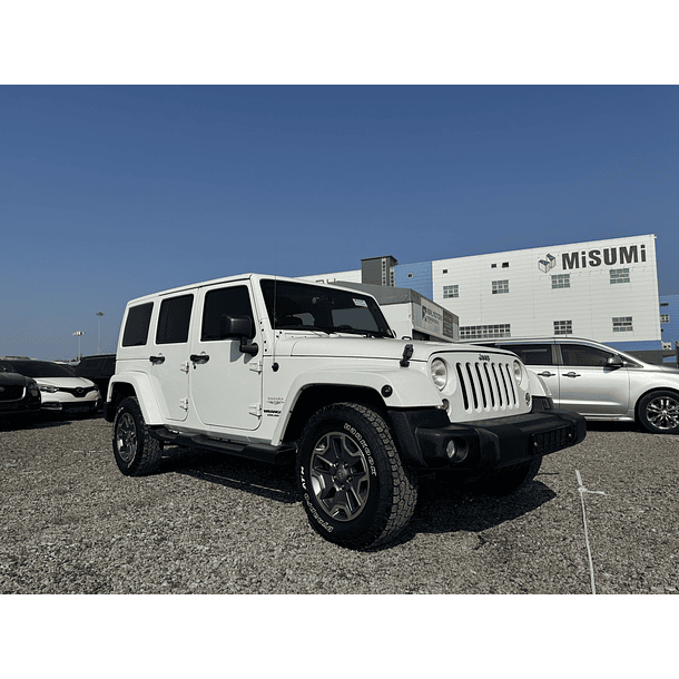 JEEP WRANGLER SAHARA 2014 4WD AUTOMATICA / DIESEL / 4PUERTAS 1