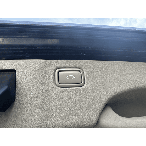 KIA ALL NEW CARNIVAL 2018 / 9PASAJEROS / DIESEL / PUERTA ELECTRICA  30