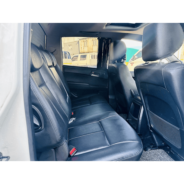 SSANG YONG KORANDO SPORTS 2018 / MECANICA 6TA /  4WD DIESEL PICKUP 14