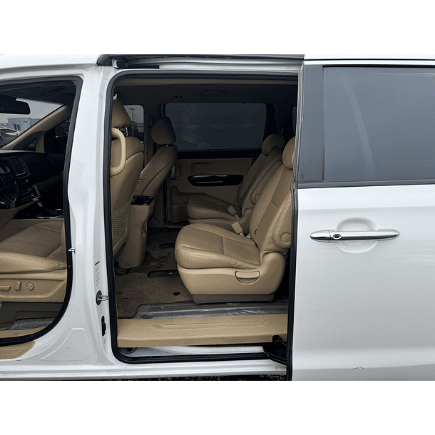 KIA ALL NEW CARNIVAL 2020 / 9PASAJEROS / DIESEL / PANTALLA / PUERTA ELECTRICA 11