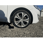 HYUNDAI i30 2015 / SMART KEY / DIESEL 1.6 / MECANICA 6TA 27