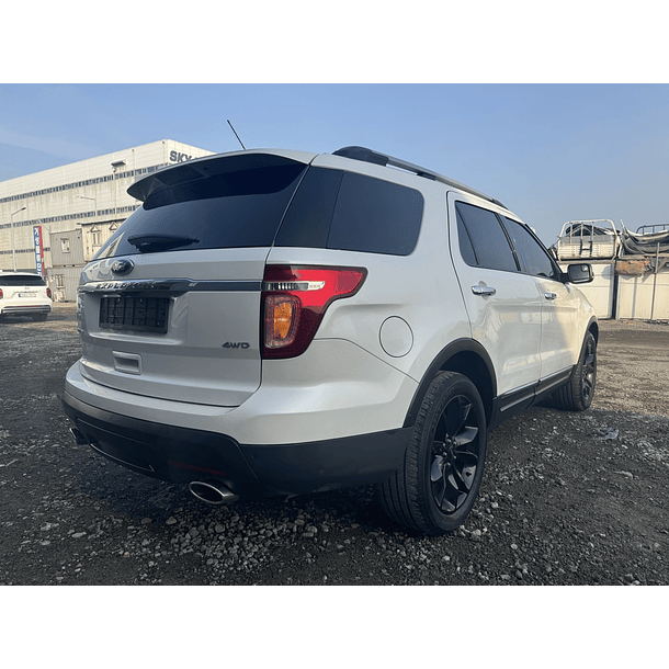 FORD EXPLORER LIMITED 2015 DOUBLE SUNROOF / 4WD / 7SEATS / FULL EQUIPO 5