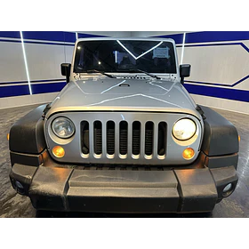 Jeep Wrangler Rubicon — foto 6 de 16