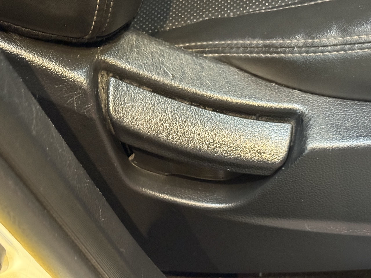 SSANG YONG REXTON SPORTS 2019 / 4WD DIESEL / ALZA HOMBRE 27