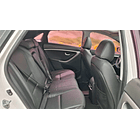 HYUNDAI i30 2012 / DIESEL 1.6 / SUNROOF / SMART KEY  25