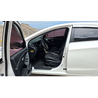 HYUNDAI i30 2012 / DIESEL 1.6 / SUNROOF / SMART KEY  10