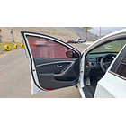 HYUNDAI i30 2012 / DIESEL 1.6 / SUNROOF / SMART KEY  9