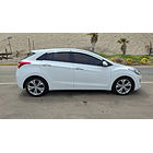 HYUNDAI i30 2012 / DIESEL 1.6 / SUNROOF / SMART KEY  3