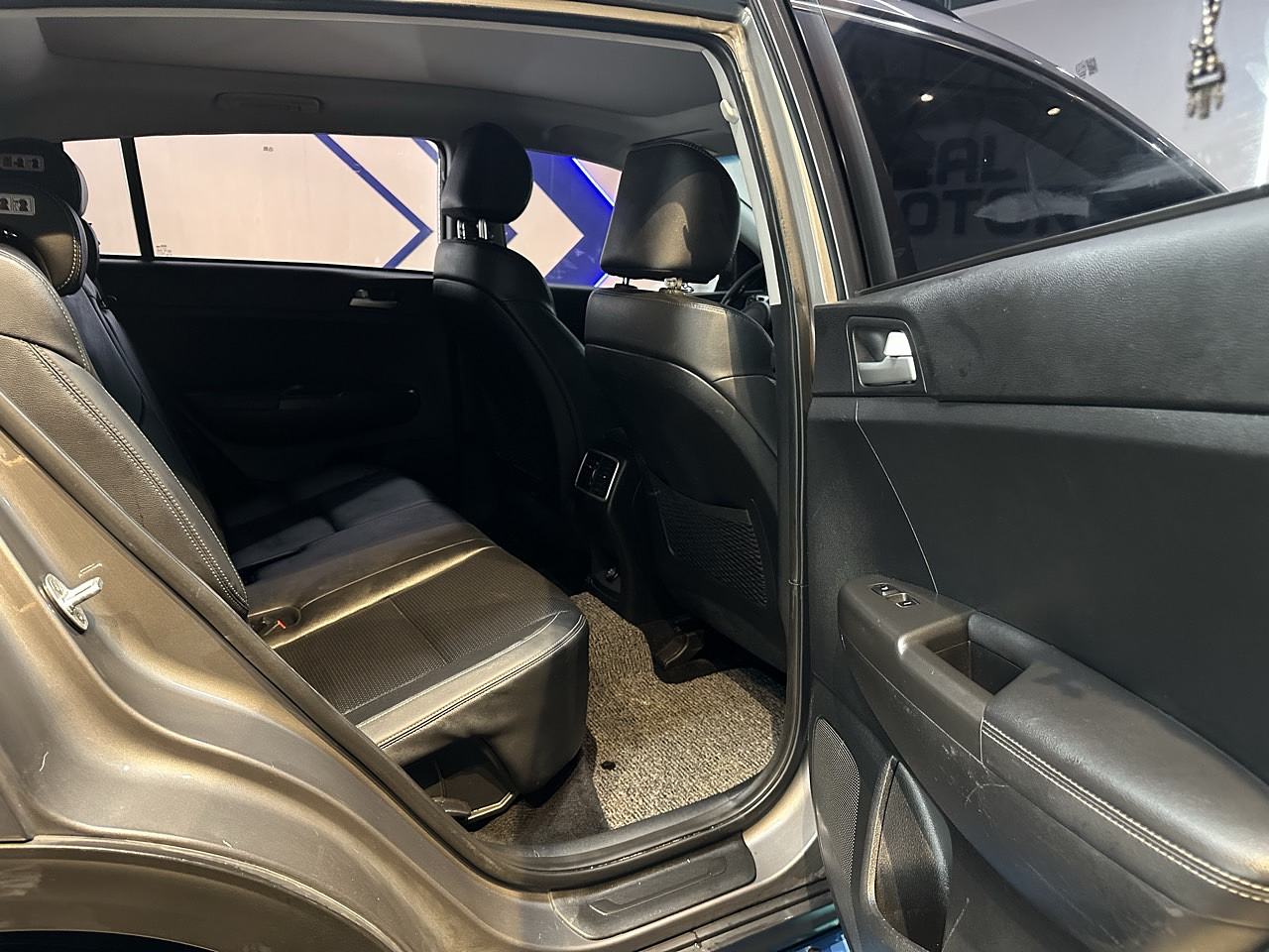 KIA SPORTAGE 2018 / SMART KEY / DIESEL / 2WD / AUTOMATICO / DIESEL 24