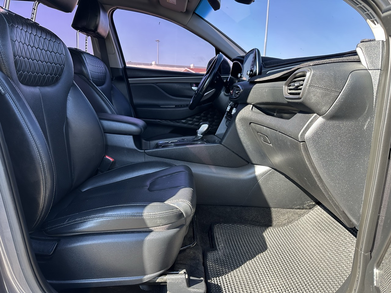 HYUNDAI SANTAFE 2019 / PANTALLA / AUTOMATICO / DIESEL / 7PASAJEROS 16