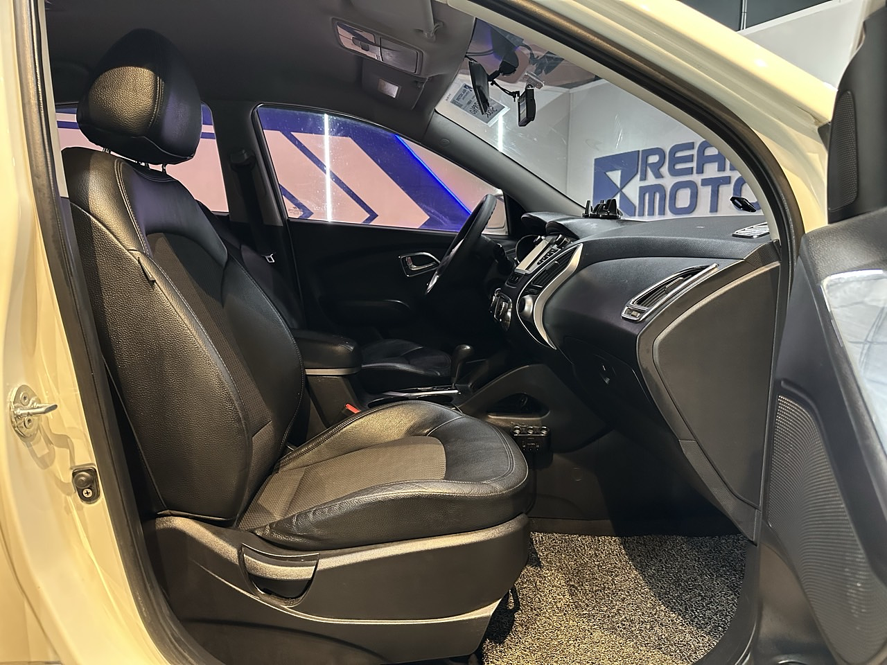  HYUNDAI TUCSON 2011 / AUTOMÁTICA  / DIESEL  / 2WD 20