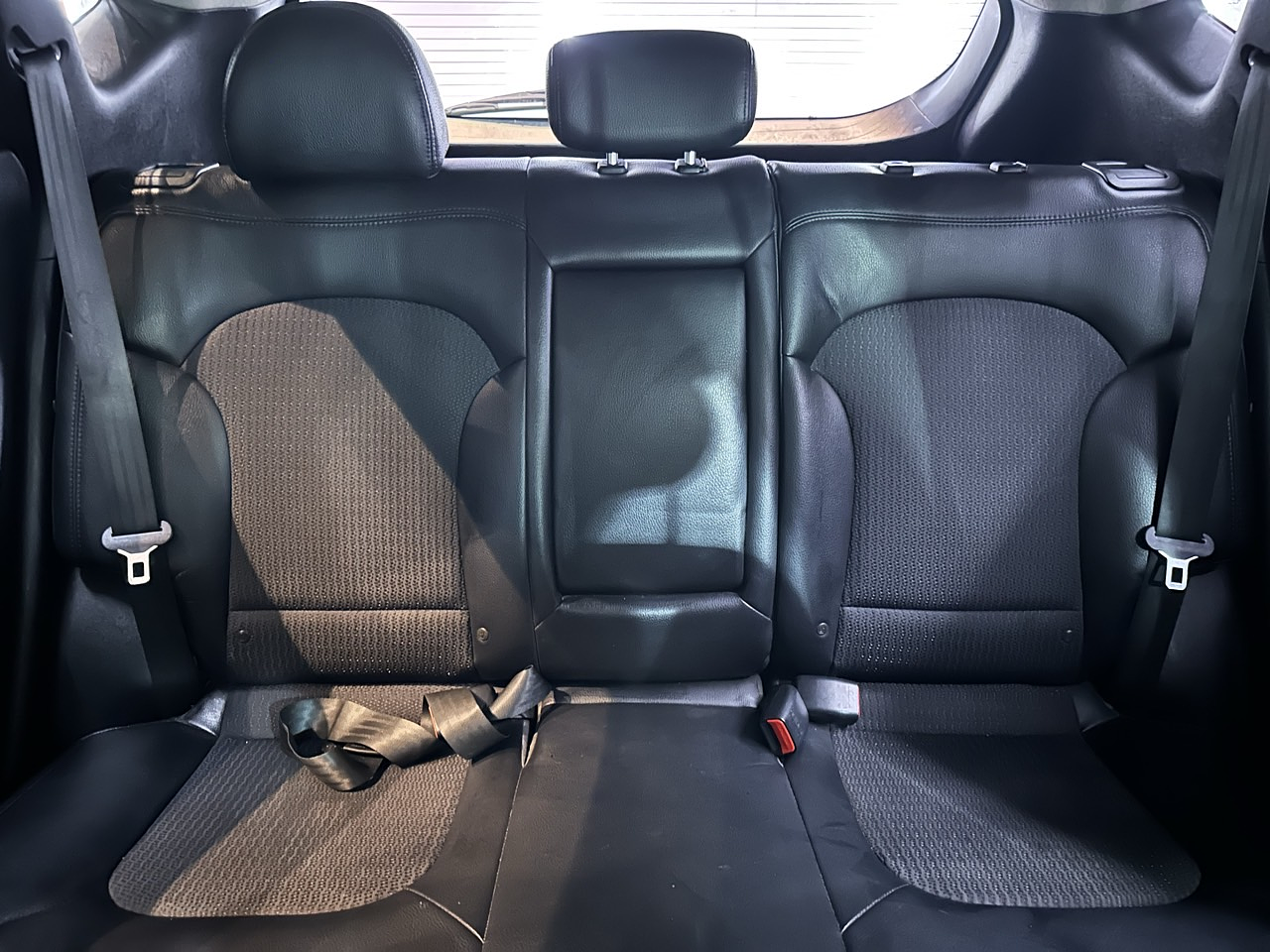  HYUNDAI TUCSON 2011 / AUTOMÁTICA  / DIESEL  / 2WD 31